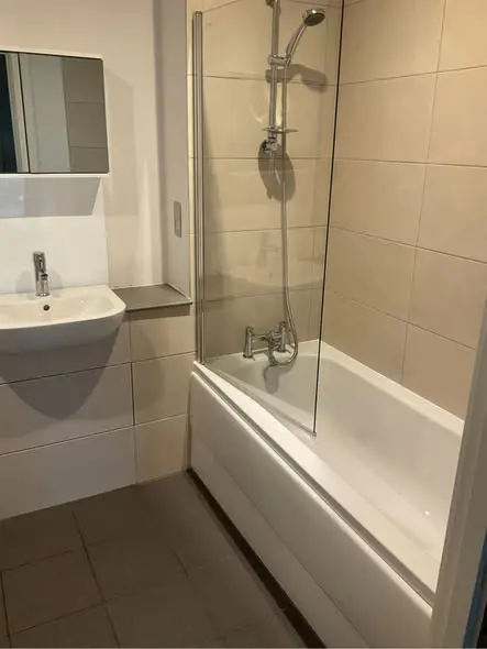 Seven Sisters, Seven Sisters Rd, South Tottenham, London N15 5LA, UK