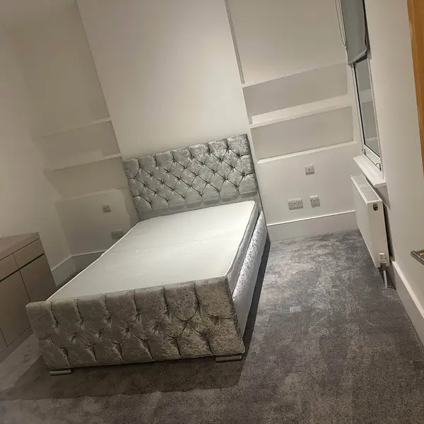 Palmers Green, 58 New Park Ave, London N13 5NB, UK