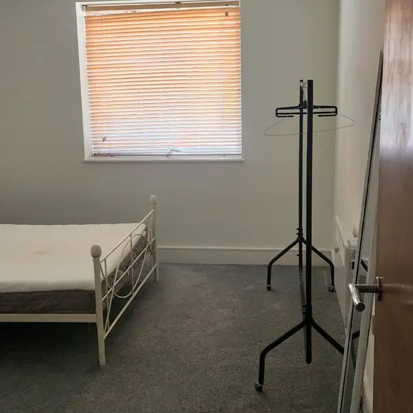 Blakes Rd, London SE15 6HY, UK
