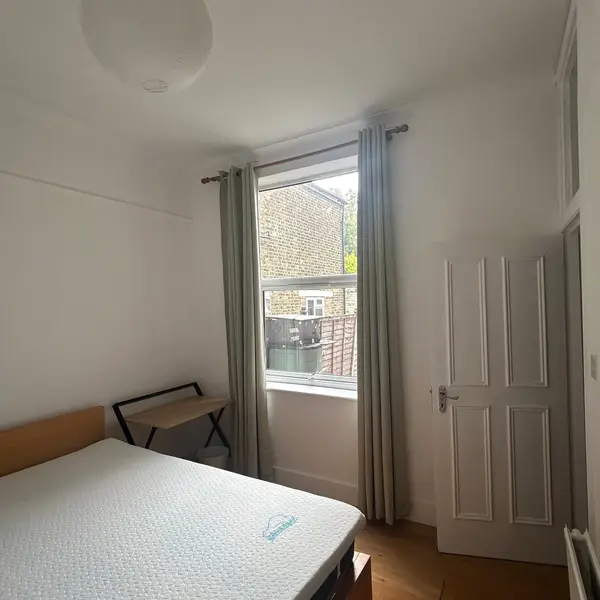 Manor House, Underground Ltd, Manor House Station, Green Lanes, Finsbury Park, London N4 1BZ, UK