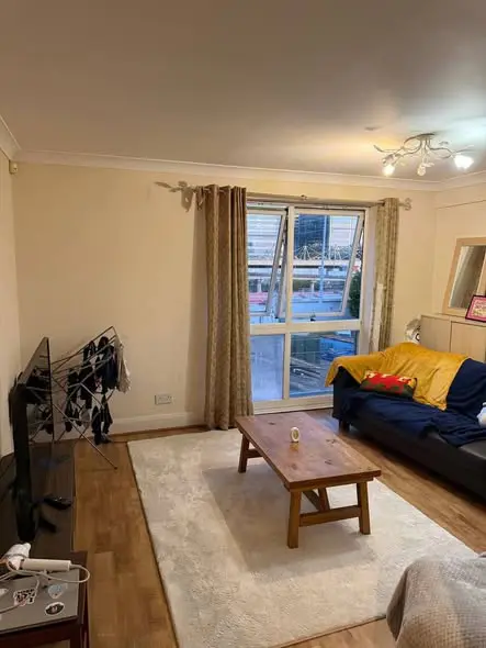 Poplar High St, London E14 0BG, UK